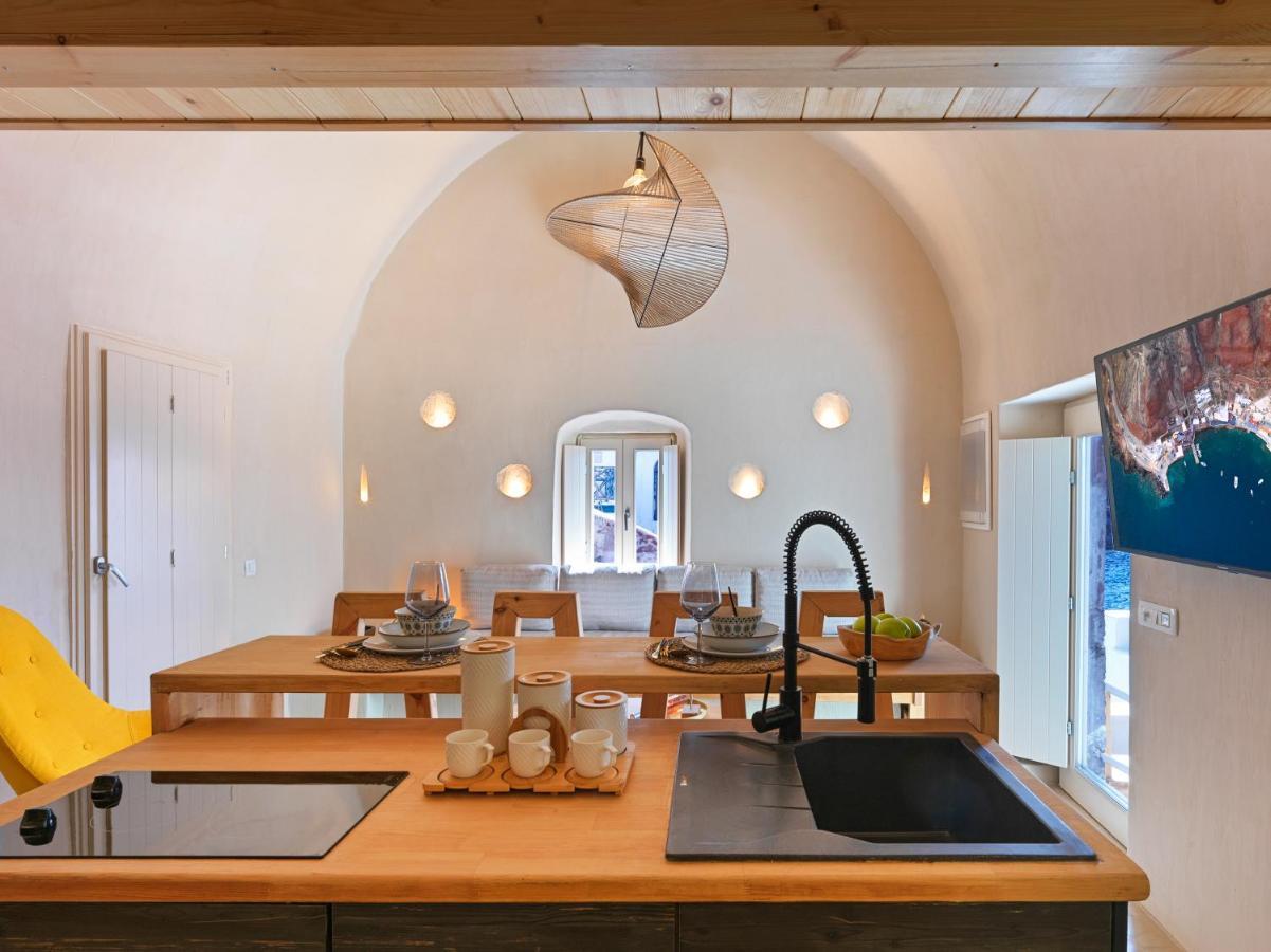Secret Gem Suites Οία Εξωτερικό φωτογραφία